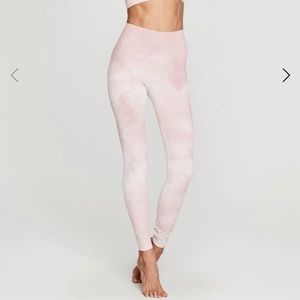NWT Spiritual Gangster Pink Cloud Leggings